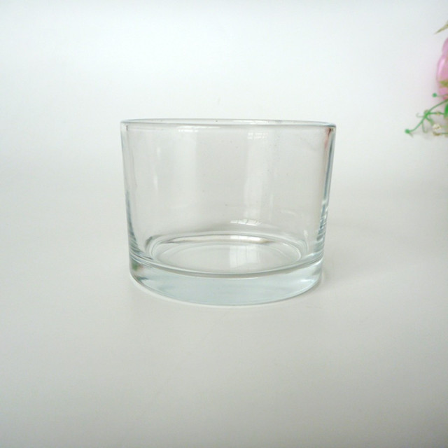 Round Transparent Three Wick Glass Candle Holder